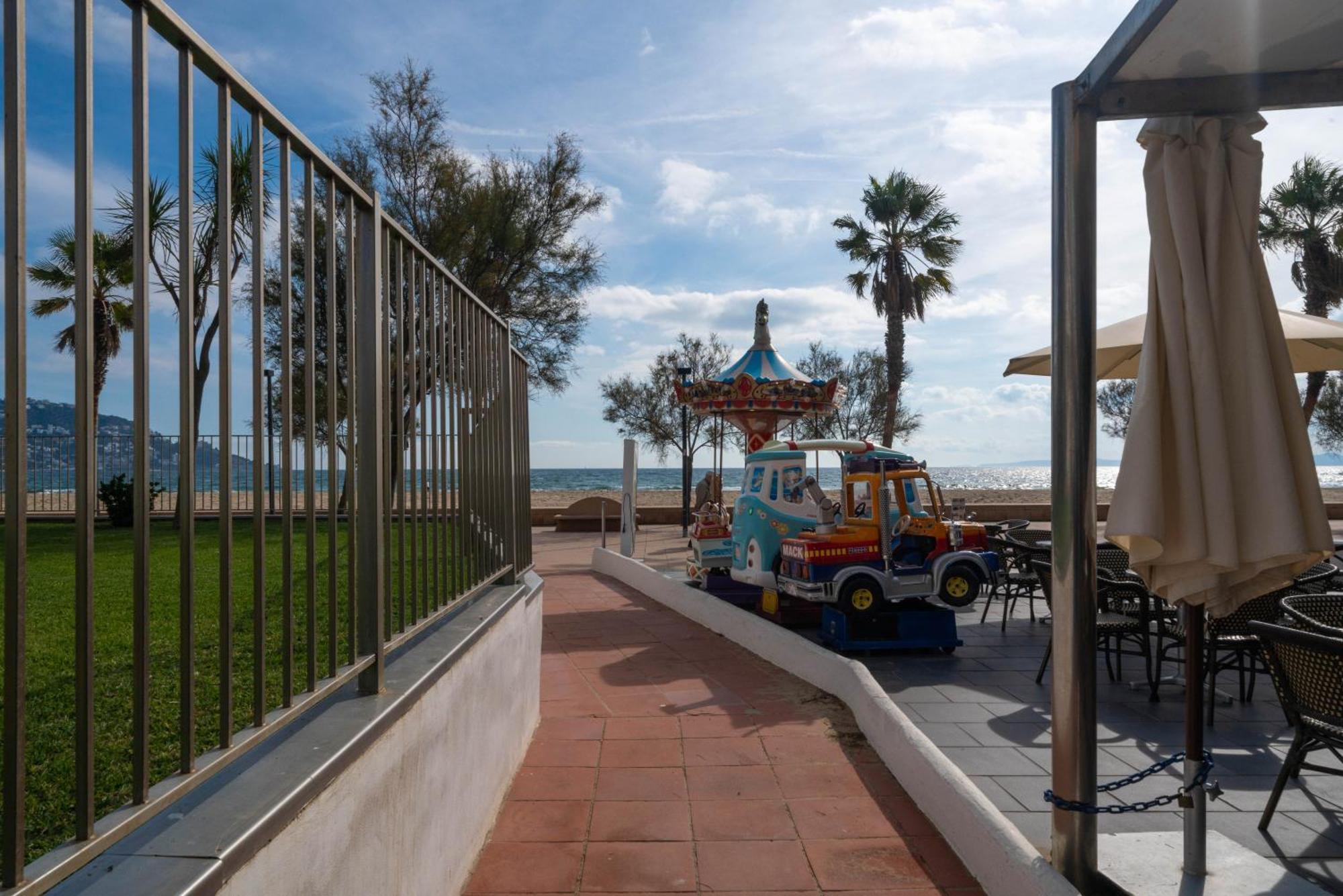 Welhomy Magnifique Appartement Santa Margarida Roses Estany Экстерьер фото