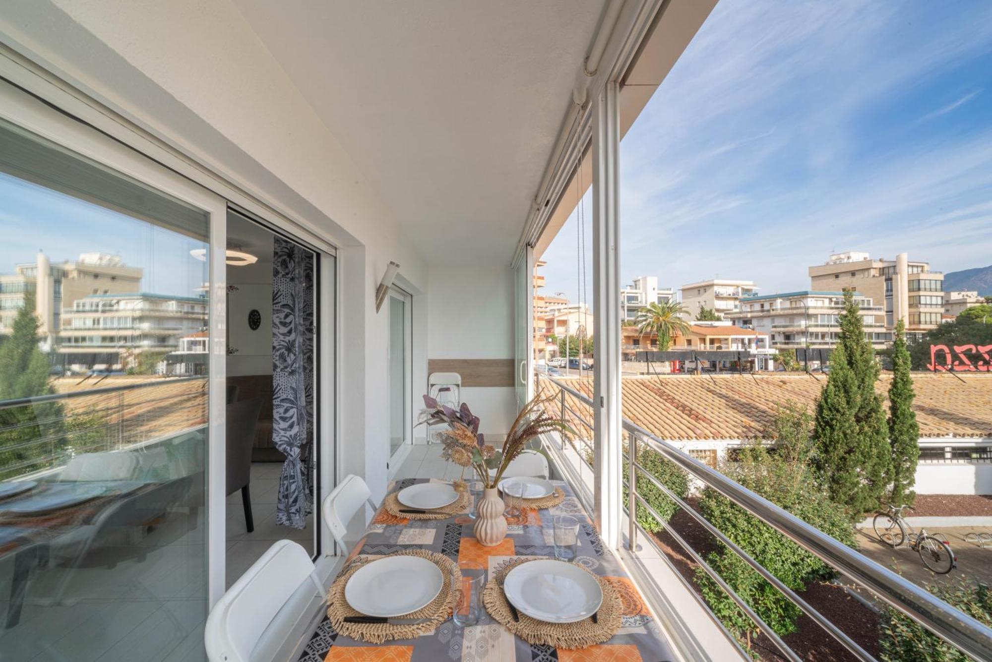 Welhomy Magnifique Appartement Santa Margarida Roses Estany Экстерьер фото