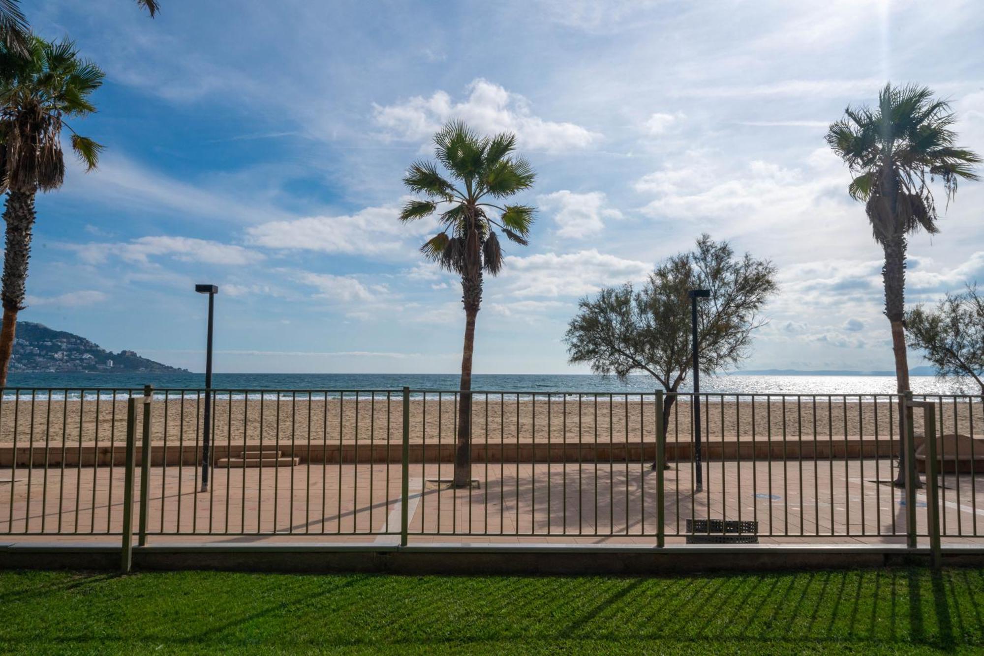 Welhomy Magnifique Appartement Santa Margarida Roses Estany Экстерьер фото